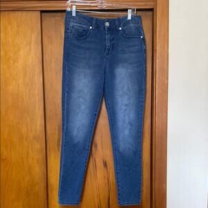 7 For All Mankind High Rise Skinny Denim Blue Jeans Booty Shaper 8 - 29” Inseam